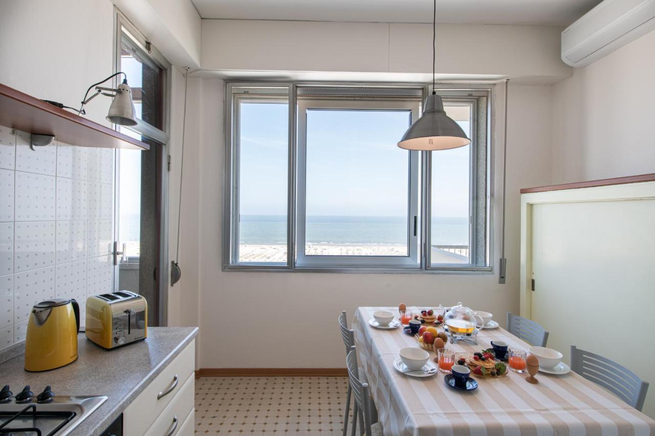 Apartamento Ventodue Rímini Exterior foto